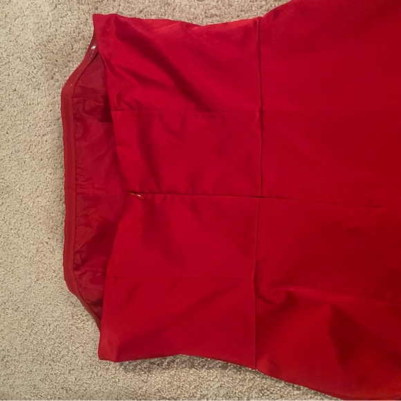 The Limited Strapless Red Satin Corset/Bustier style peplum top
Size medium - Picture 3 of 6